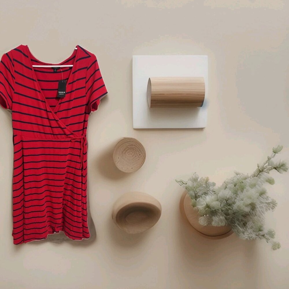 Torrid 0X Large 12 Red Jersey Knit Navy Blue Striped Wrap Dress NWT Short Sleeve